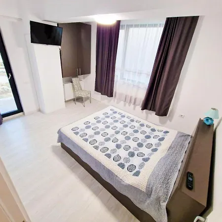 Karinis Apartament *